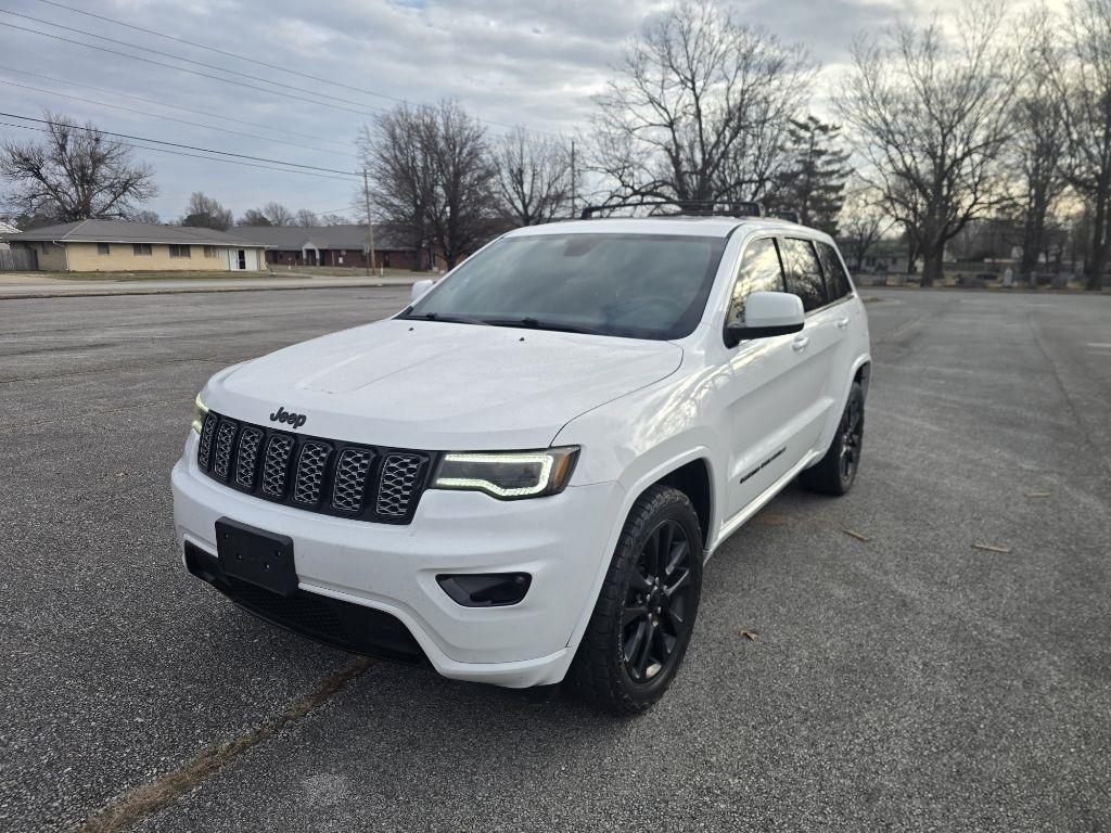 Jeep Grand Cherokee Laredo 2WD 2019