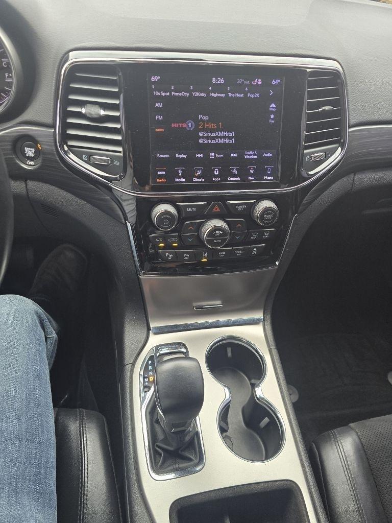 Jeep Grand Cherokee Laredo 2WD 2019