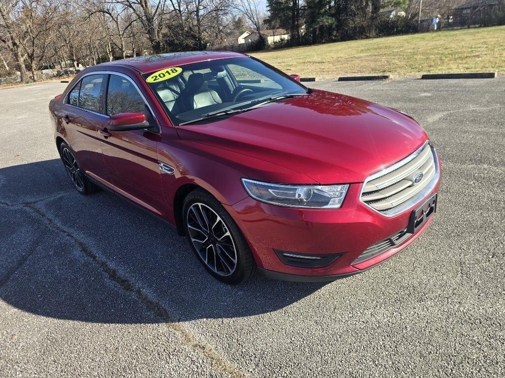 Ford Taurus SEL FWD 2018
