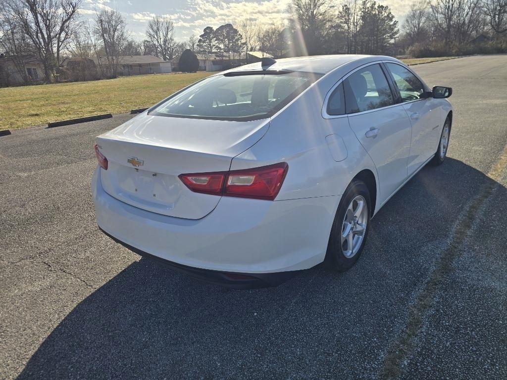 Chevrolet Malibu LS 2017