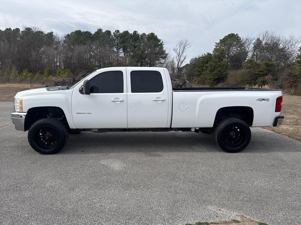 Chevrolet Silverado 3500HD LTZ Crew Cab  4WD 2011