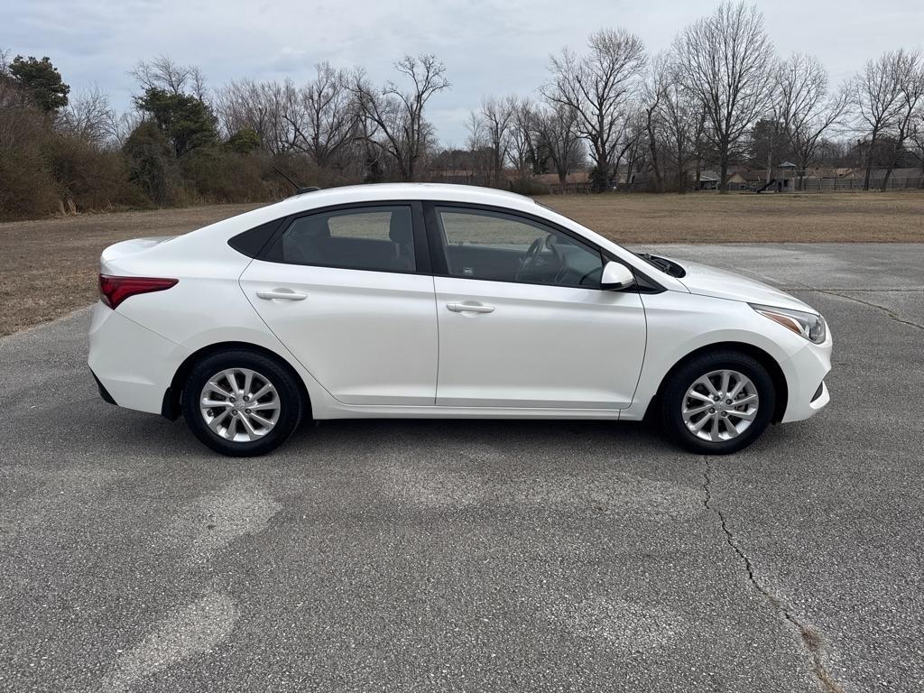 Hyundai Accent SEL 4-Door 6A 2018
