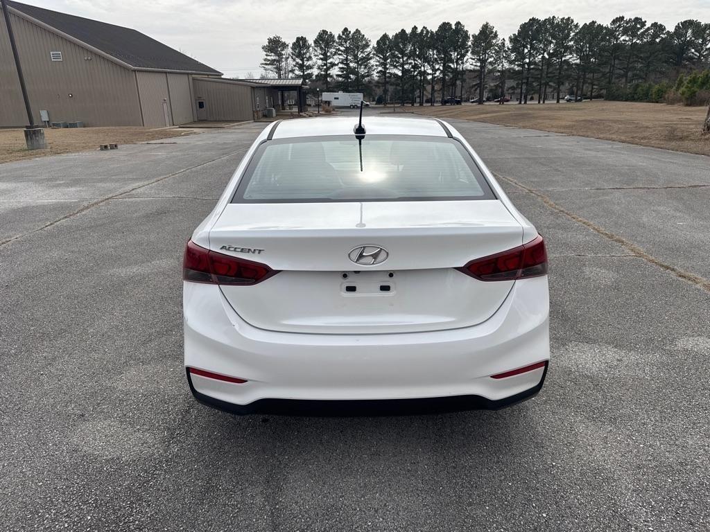 Hyundai Accent SEL 4-Door 6A 2018