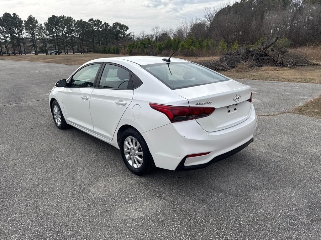Hyundai Accent SEL 4-Door 6A 2018
