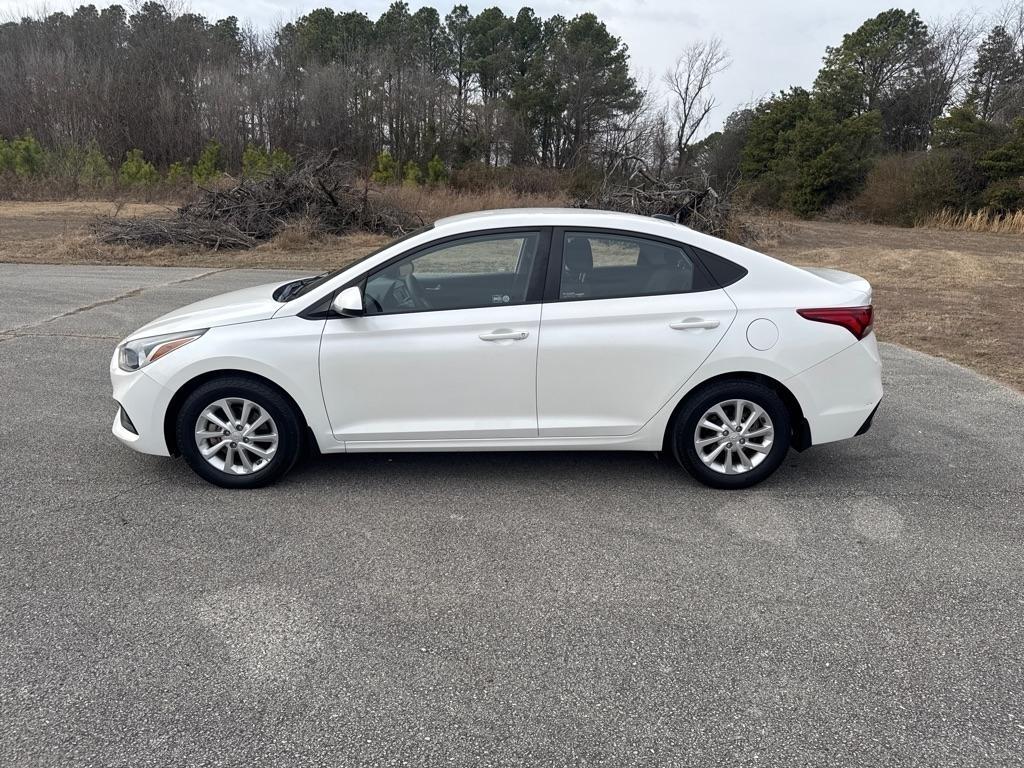 Hyundai Accent SEL 4-Door 6A 2018