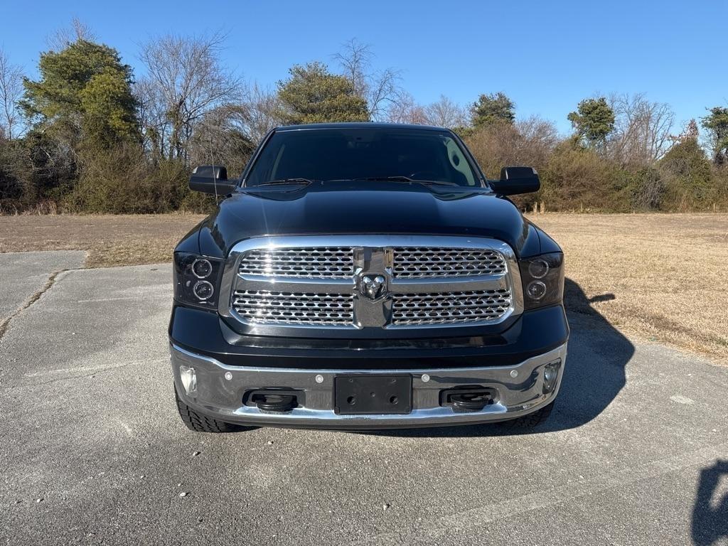 RAM 1500 Laramie Crew Cab SWB 4WD 2016