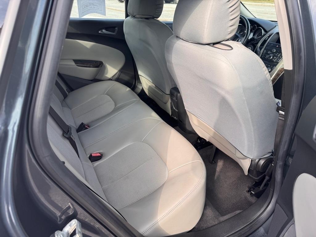 Buick Verano Convenience 2012