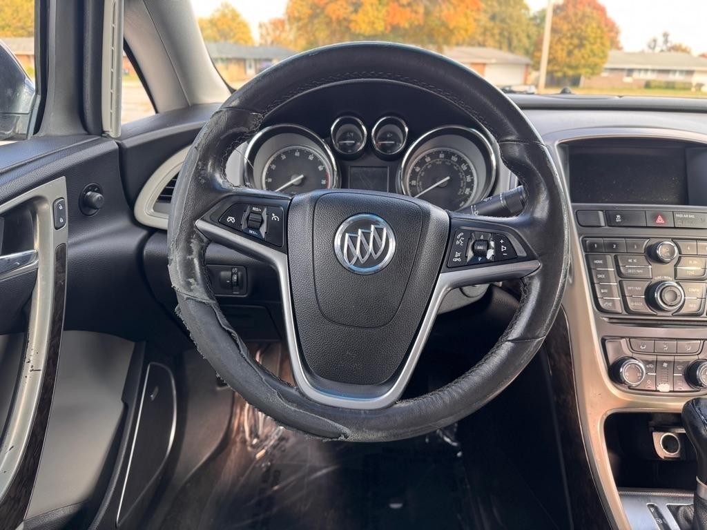 Buick Verano Convenience 2012