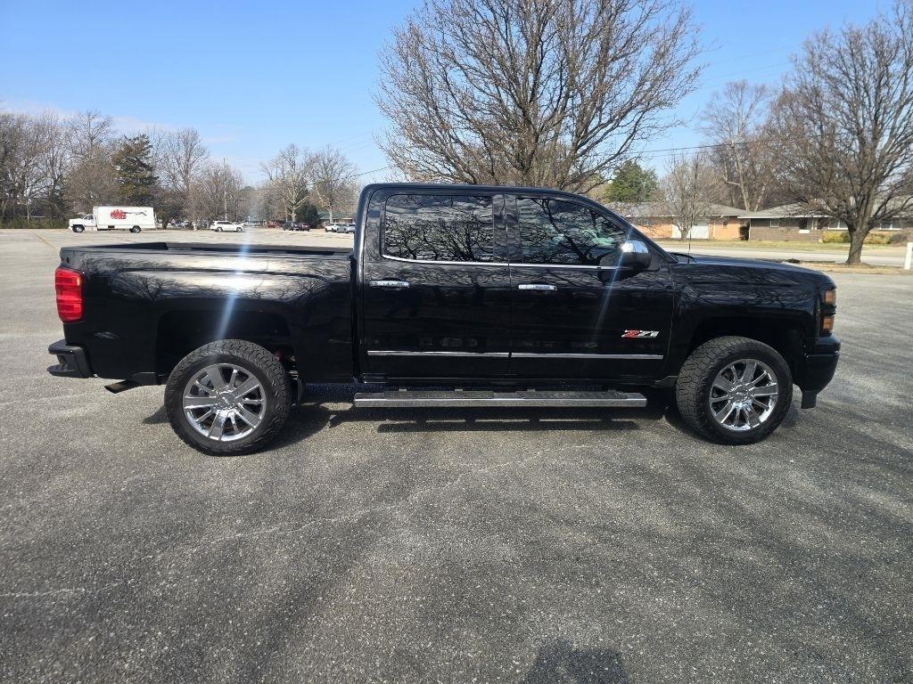 2015 Chevrolet Silverado 1500 LTZ Crew Cab 4WD
