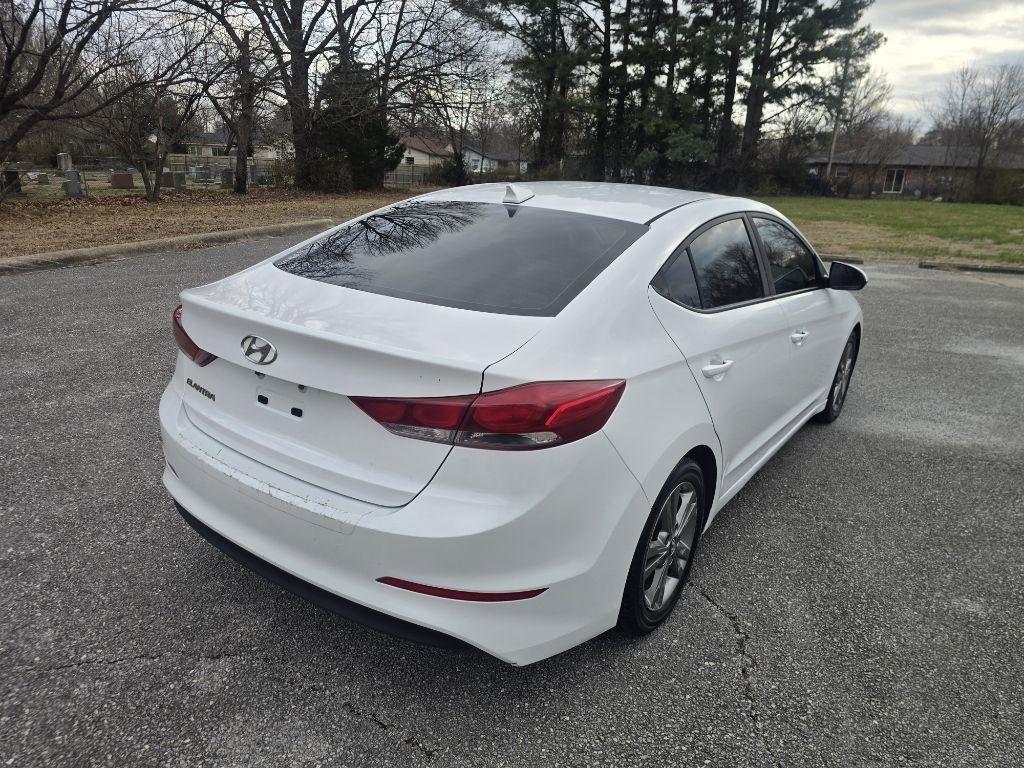 Hyundai Elantra Limited 2018