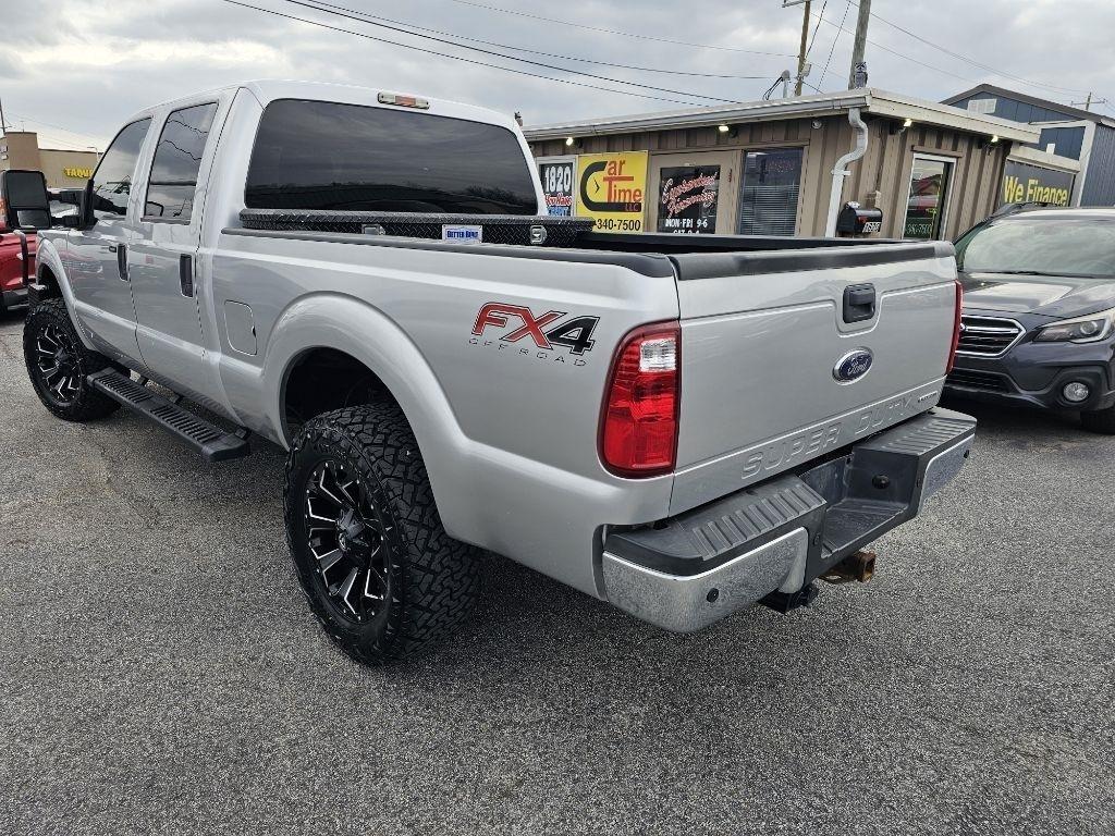 Ford Super Duty F-250 SRW Lariat Crew Cab 4WD 2016