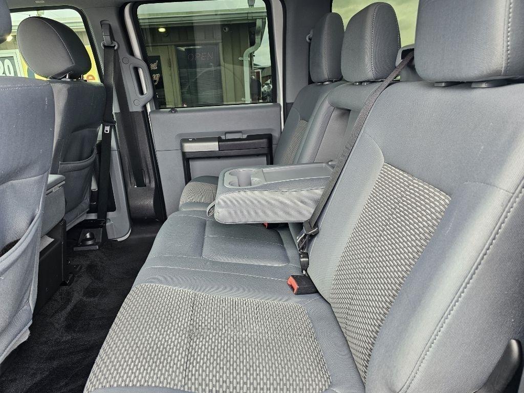 Ford Super Duty F-250 SRW Lariat Crew Cab 4WD 2016