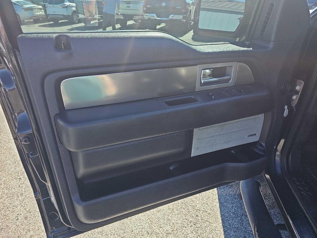 Ford F-150 XL SuperCrew 5.5-ft. Bed 4WD 2014