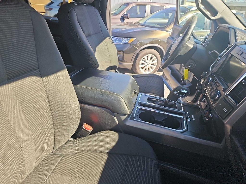 Ford F-150 XLT SuperCrew 5.5-ft. Bed 4WD 2016