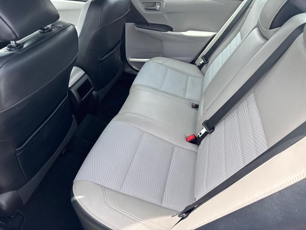 Toyota Camry XLE 2016