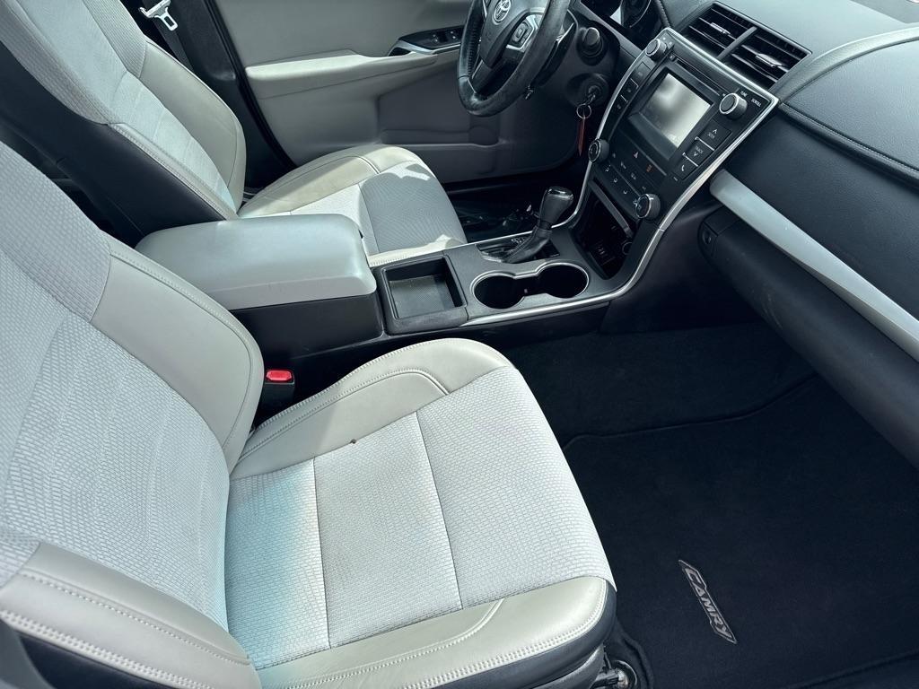 Toyota Camry XLE 2016