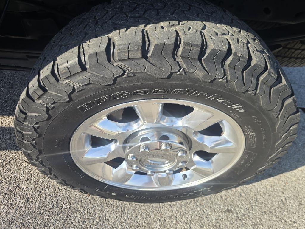 Ford Super Duty F-250 SRW XL Crew Cab 4WD 2013