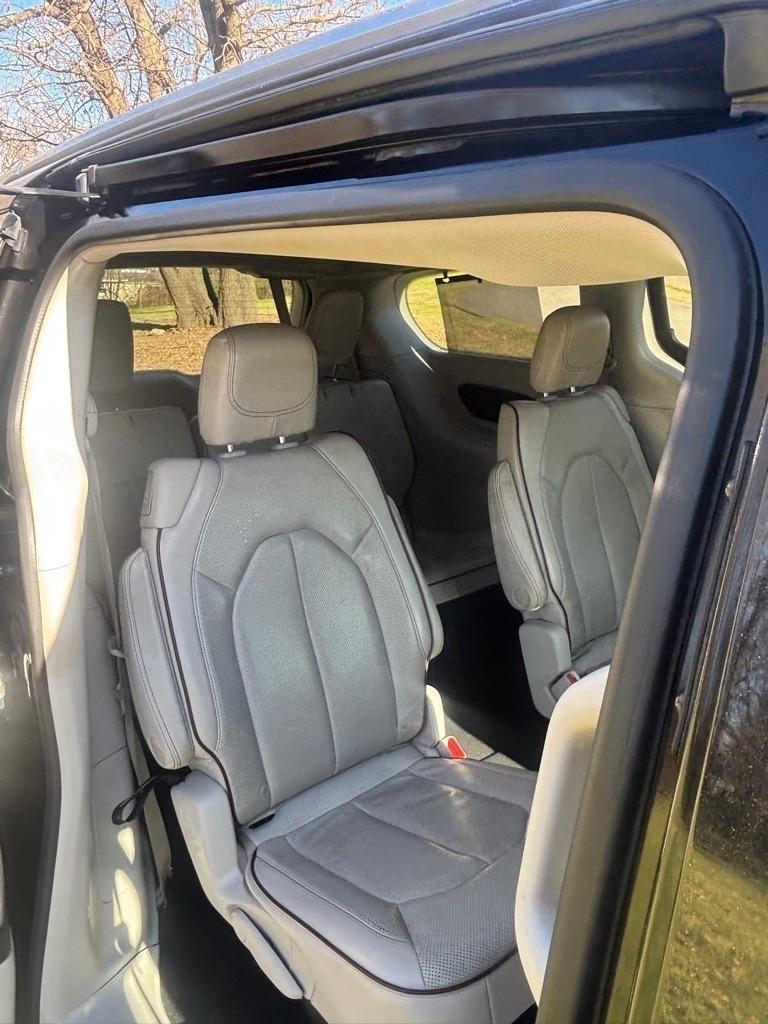 Chrysler Pacifica Limited 2020