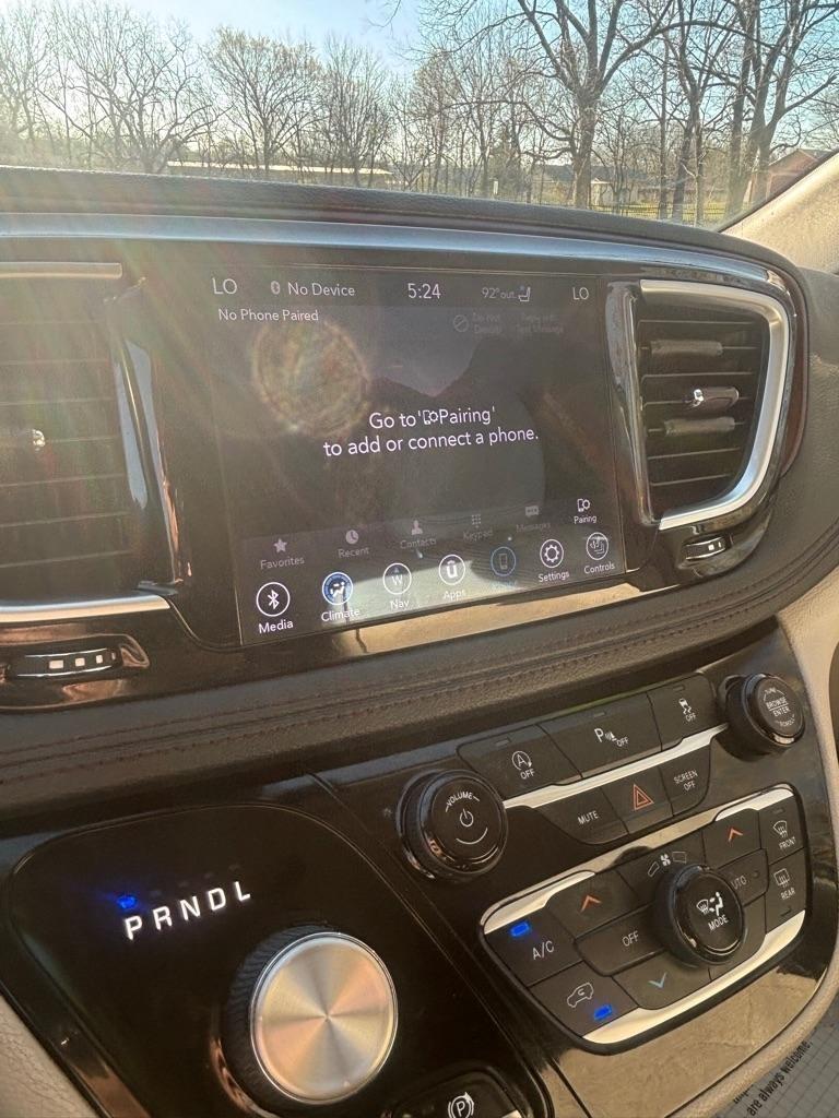 Chrysler Pacifica Limited 2020