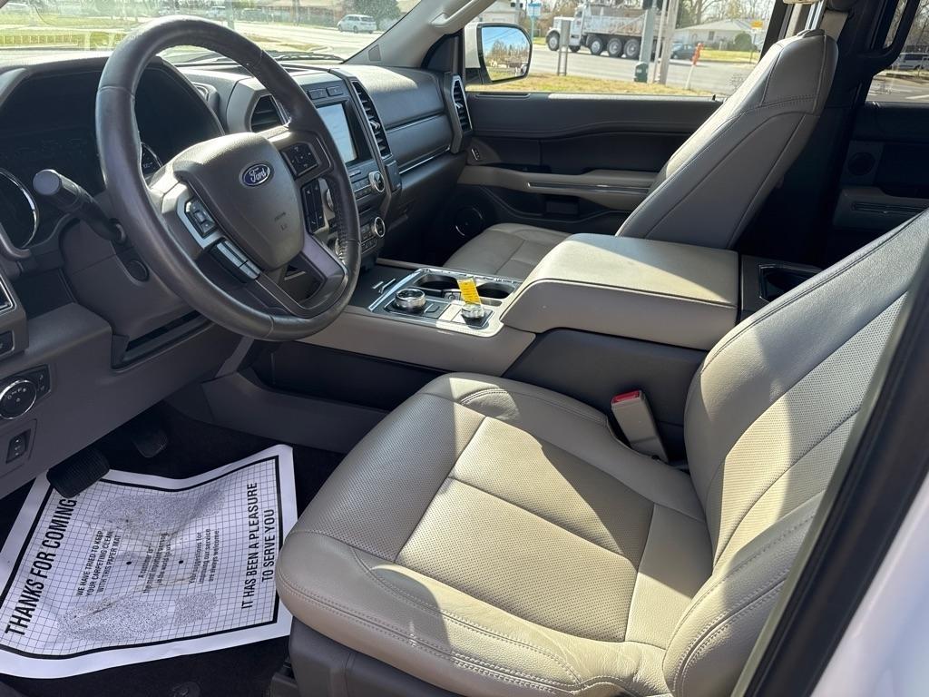 Ford Expedition XLT 4WD 2018