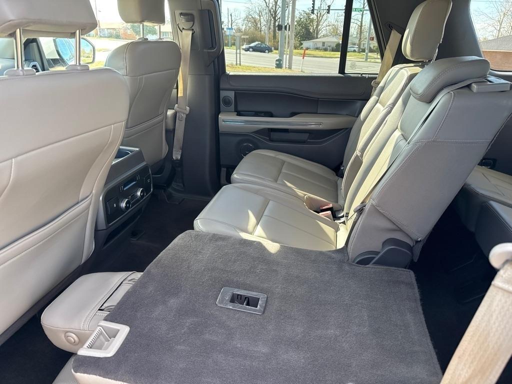 Ford Expedition XLT 4WD 2018