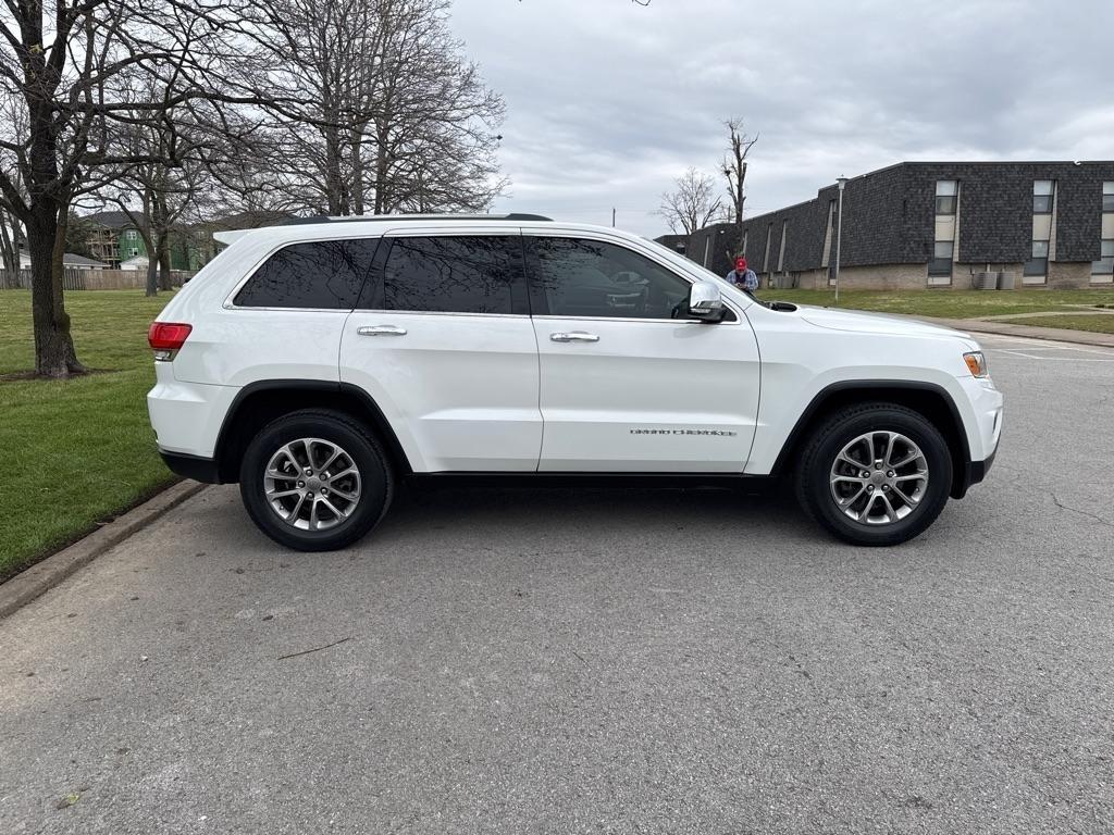 Jeep Grand Cherokee Limited 2WD 2015