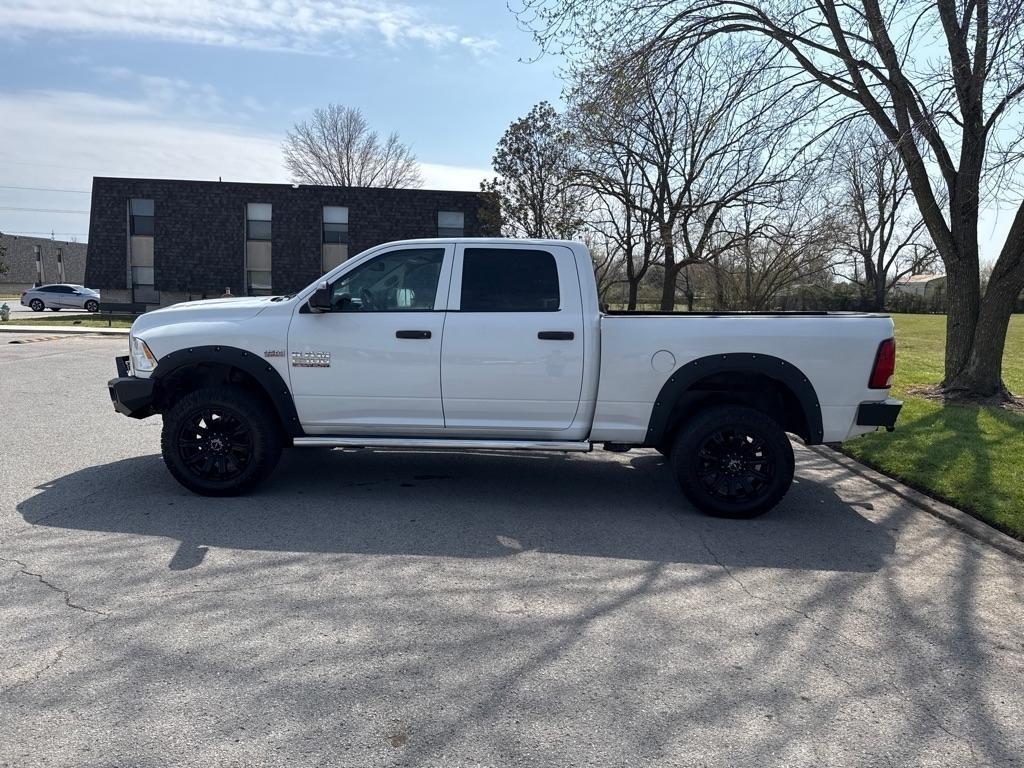 RAM 2500 Tradesman Crew Cab SWB 4WD 2017