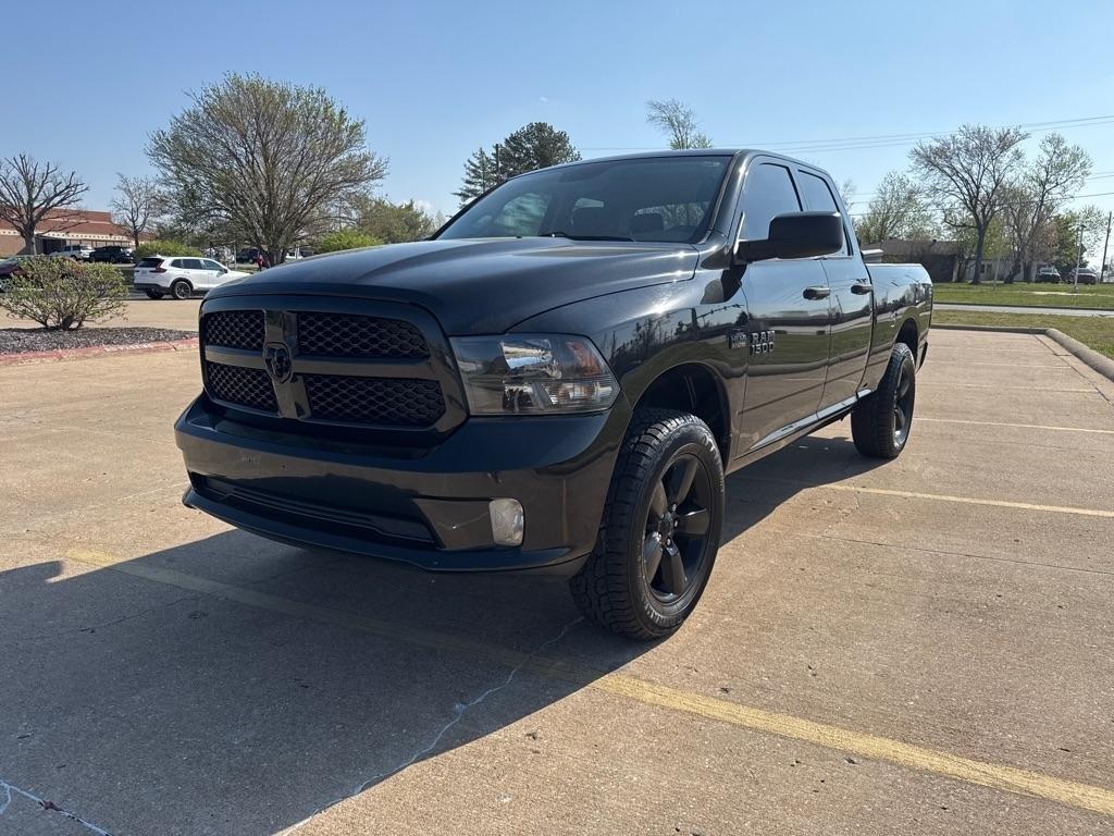 RAM 1500 Tradesman Quad Cab 4WD 2018