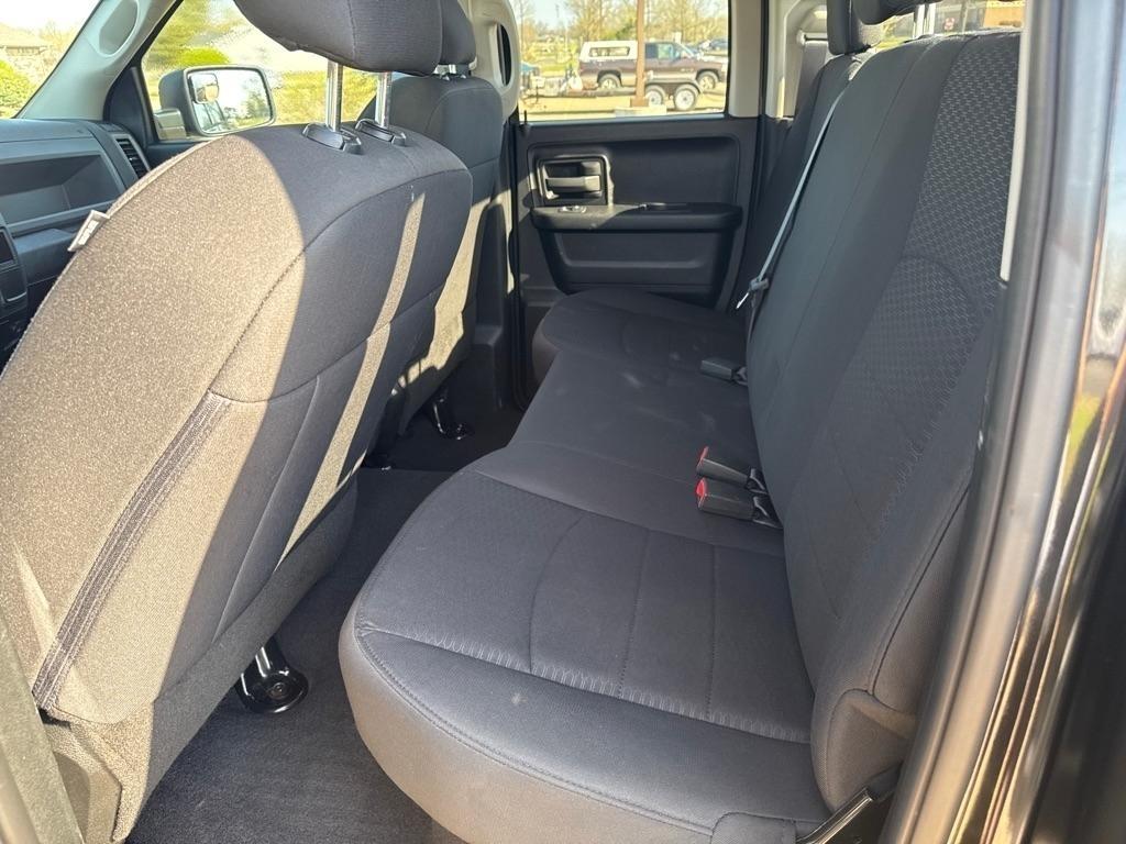 RAM 1500 Tradesman Quad Cab 4WD 2018