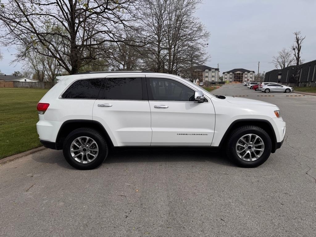 Jeep Grand Cherokee Limited 2WD 2014