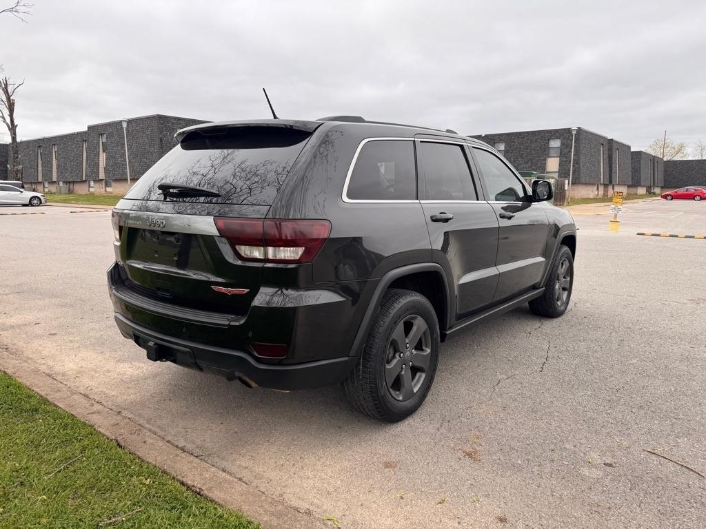 Jeep Grand Cherokee Laredo 4WD 2013
