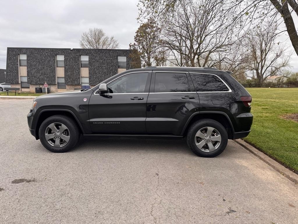 Jeep Grand Cherokee Laredo 4WD 2013