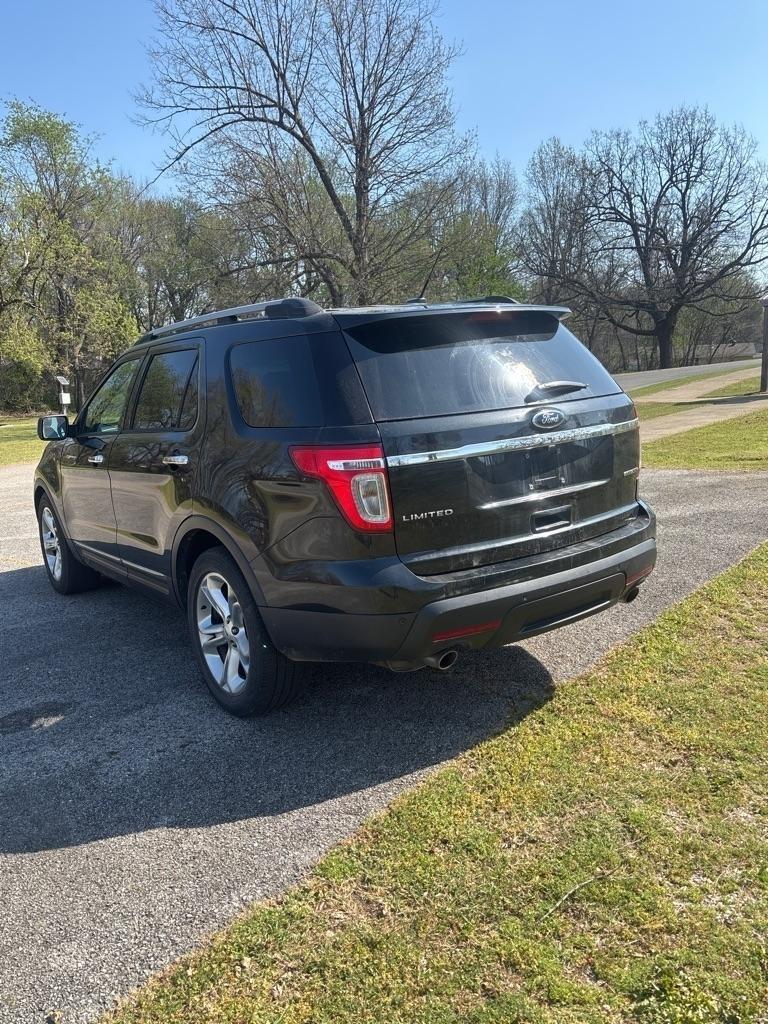Ford Explorer Limited FWD 2013