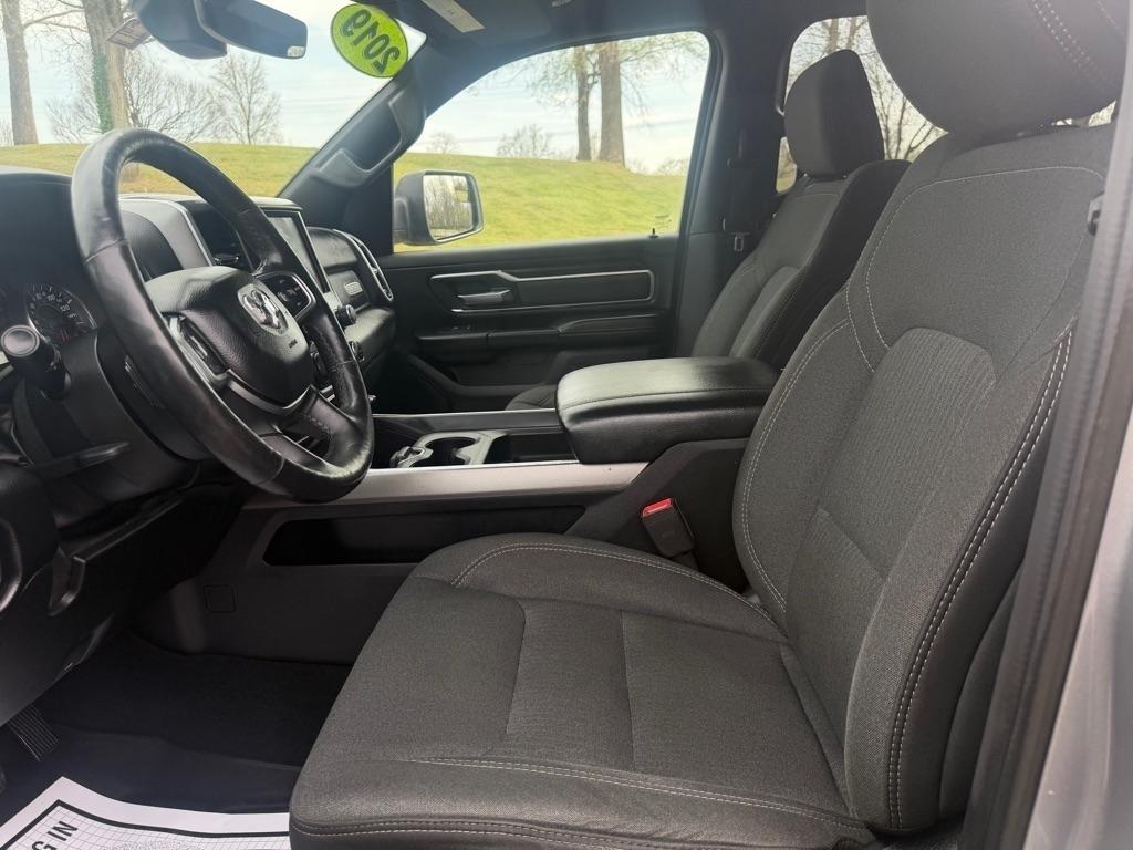 RAM 1500 Big Horn Crew Cab SWB 4WD 2019