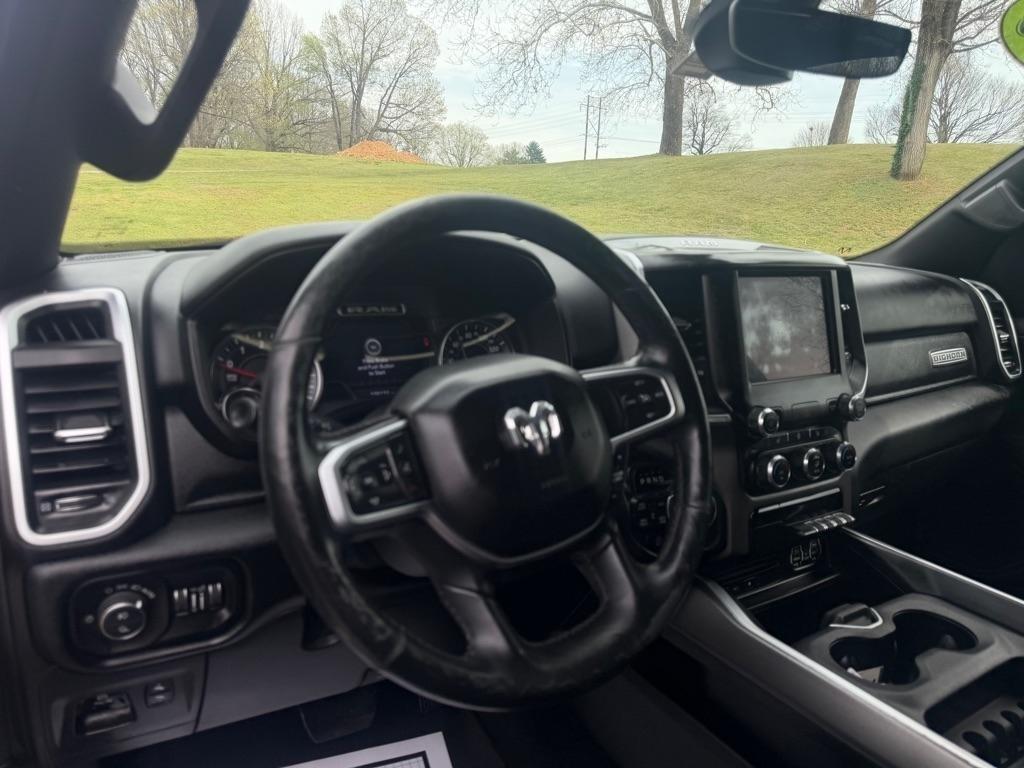 RAM 1500 Big Horn Crew Cab SWB 4WD 2019