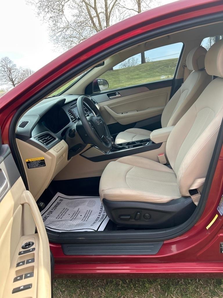 Hyundai Sonata SE 2015