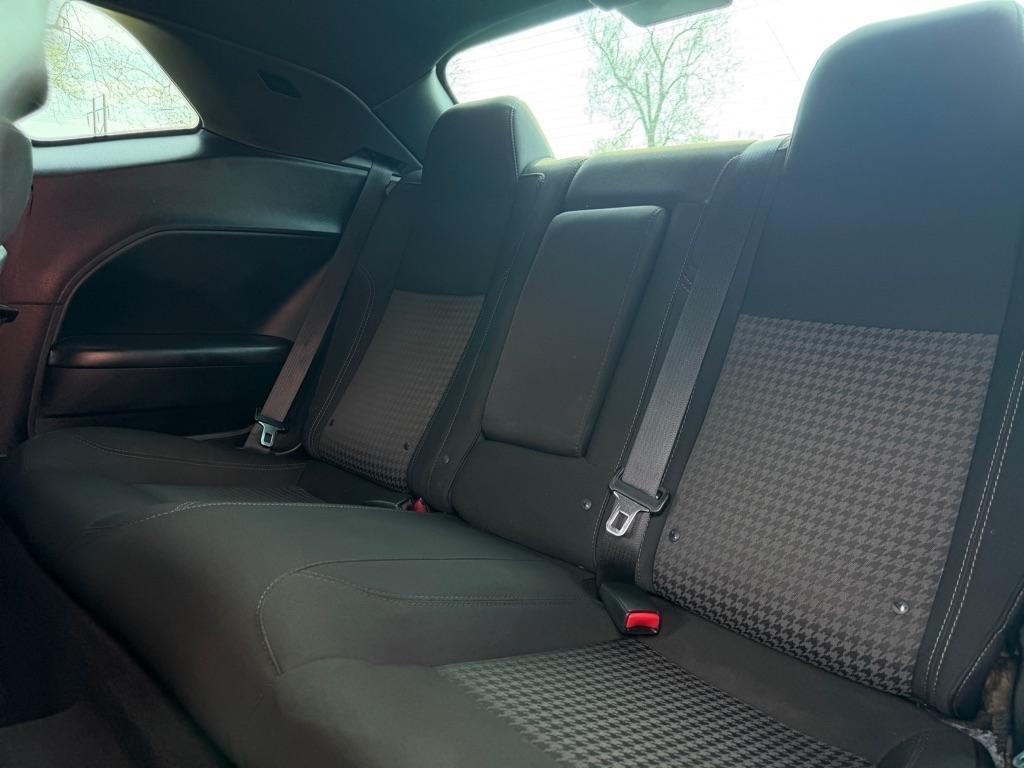 Dodge Challenger SXT 2015