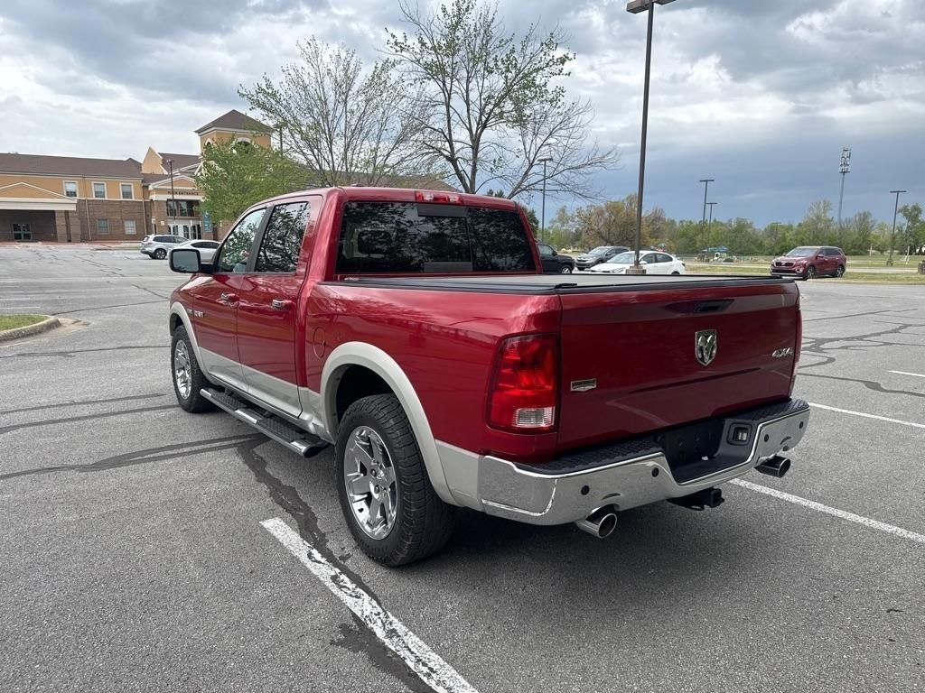 RAM 1500 Laramie Crew Cab 4WD 2010