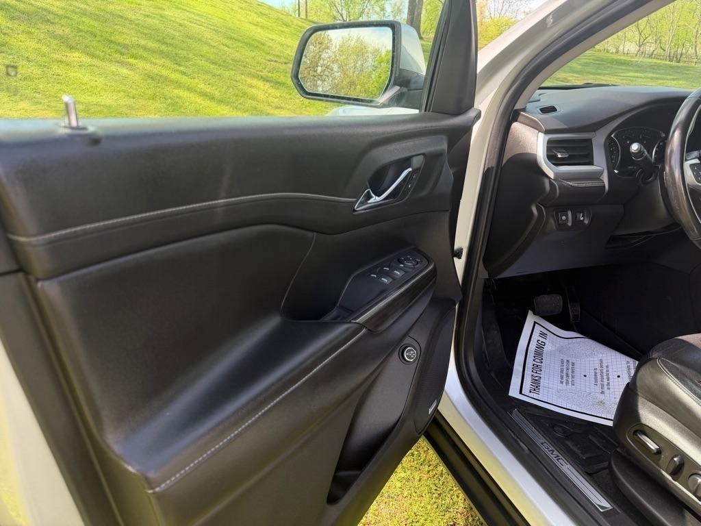 GMC Acadia SLT-1 AWD 2019