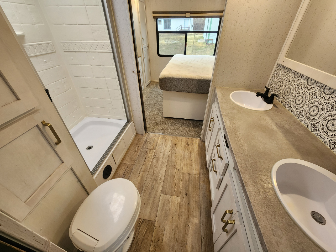 Dutchmen Astoria  2022