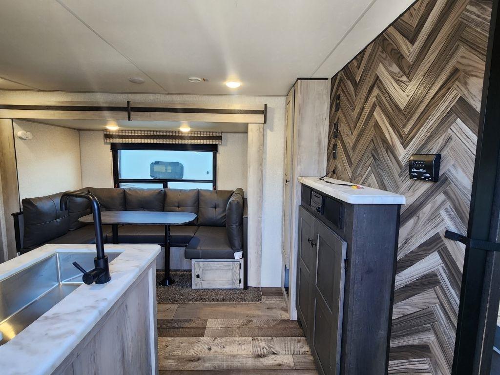 KZ Recreational Vehicles Connect  2021