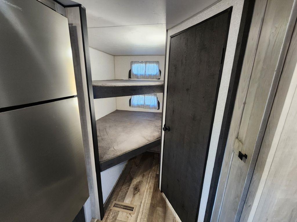 KZ Recreational Vehicles Connect  2021