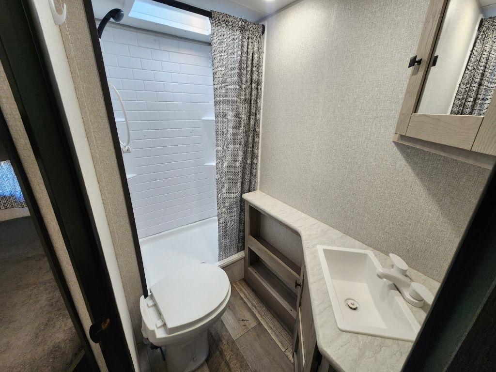 KZ Recreational Vehicles Connect  2021