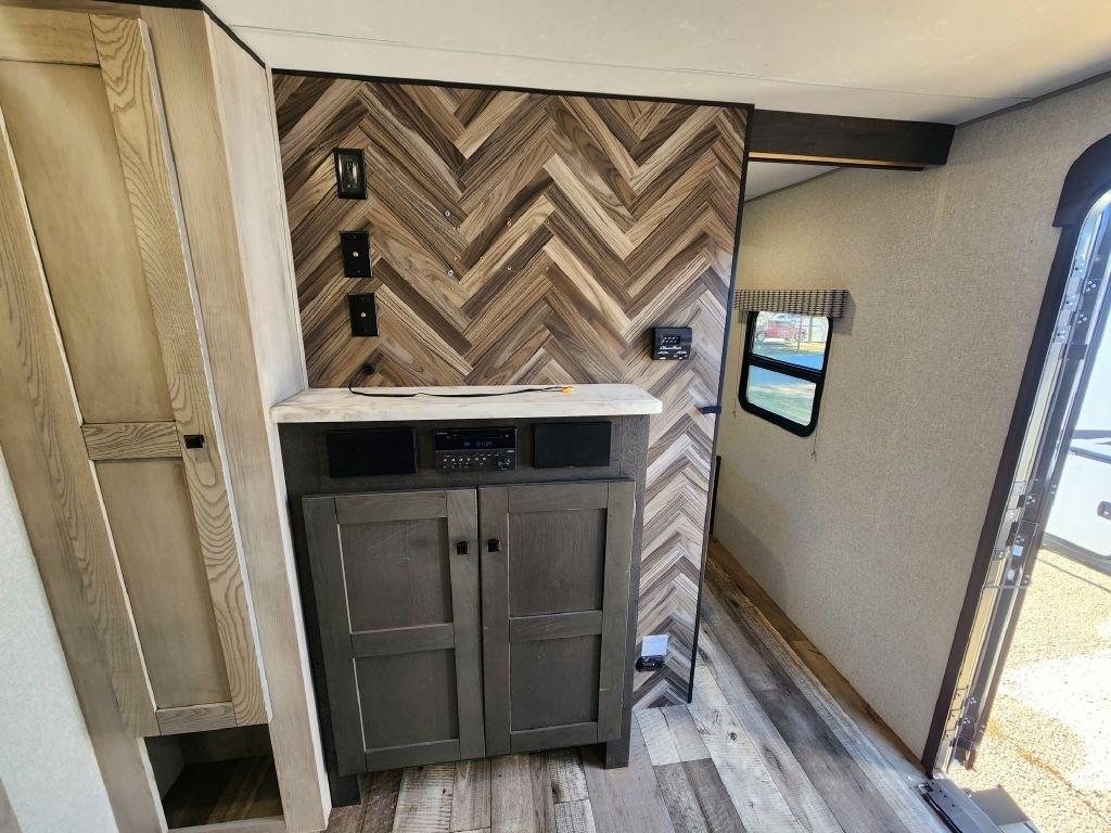 KZ Recreational Vehicles Connect  2021