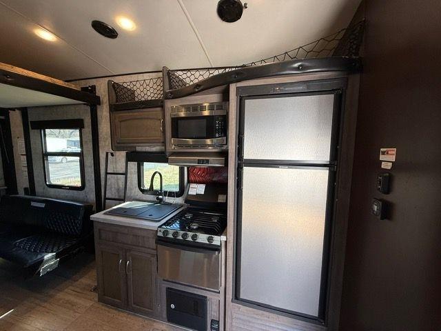 Winnebago of Indiana Unknown  2017