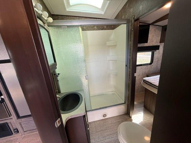 Winnebago of Indiana Unknown  2017