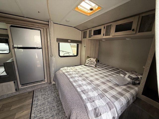 Riverside RV Unknown  2020