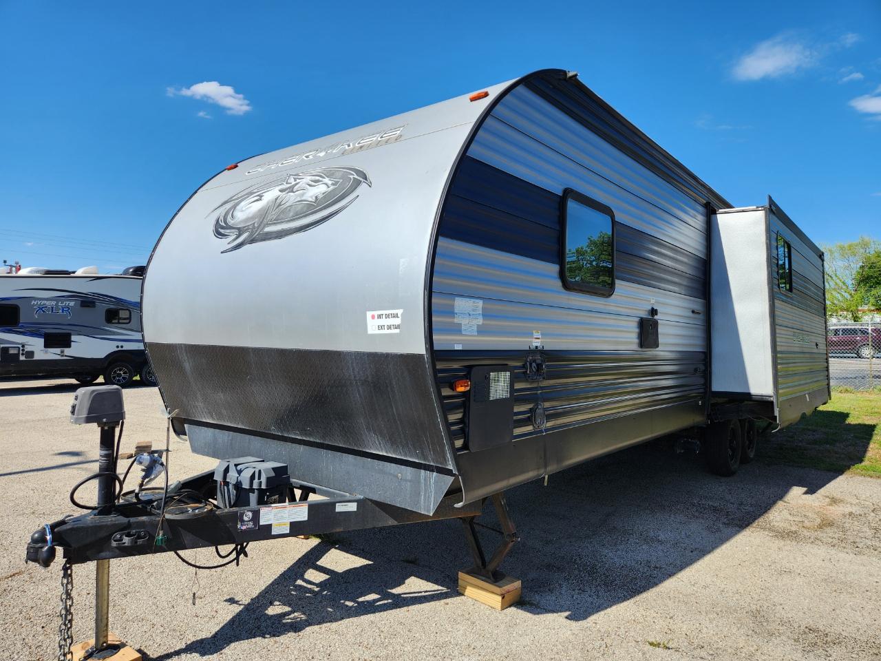 Forest River Cherokee  2021