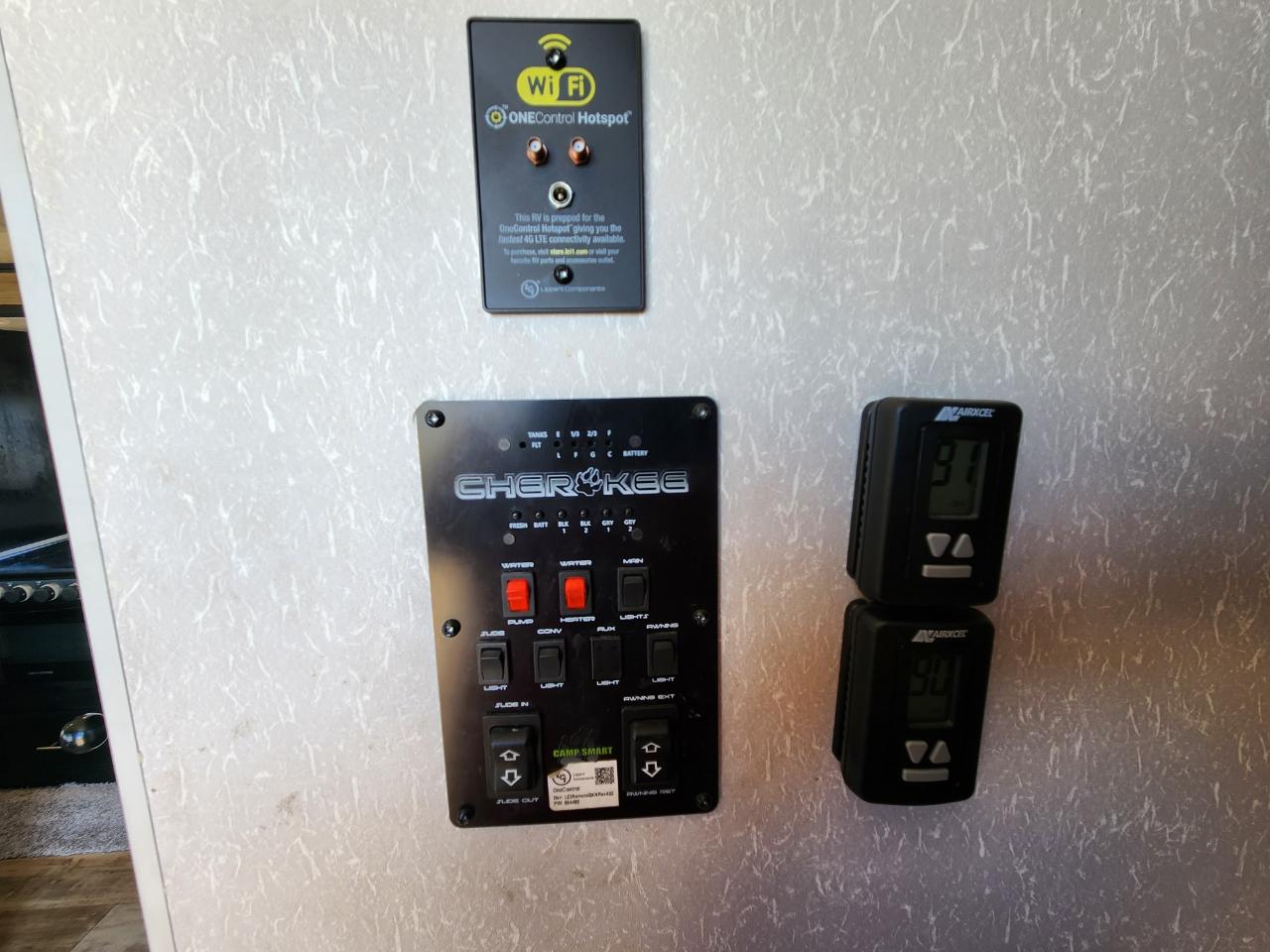 Forest River Cherokee  2021