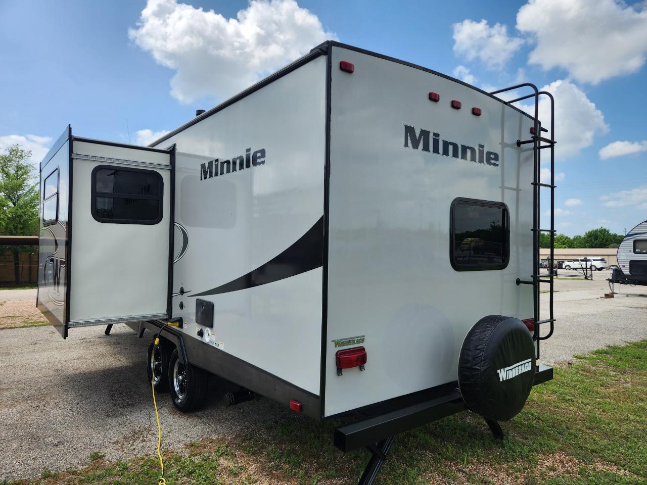 Winnebago Minnie  2018